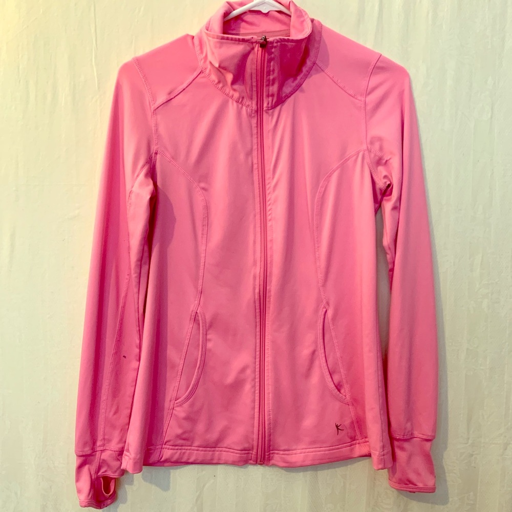 ⭐️4/15⭐️ Athletic pink top